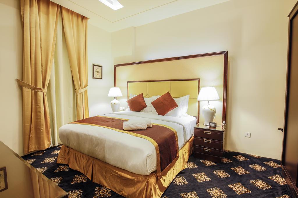 Rest Night Serviced Apartments- Alhamra Riyadh Exterior photo A bedroom at the hotel